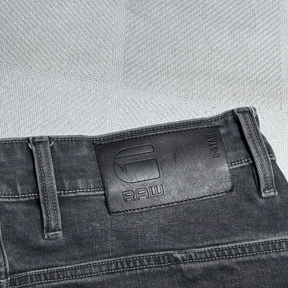 G-Star RAW Citishield 3D Slim Tapered Jeans 33x32 Black Wash Denim Button Fly - Picture 9 of 16